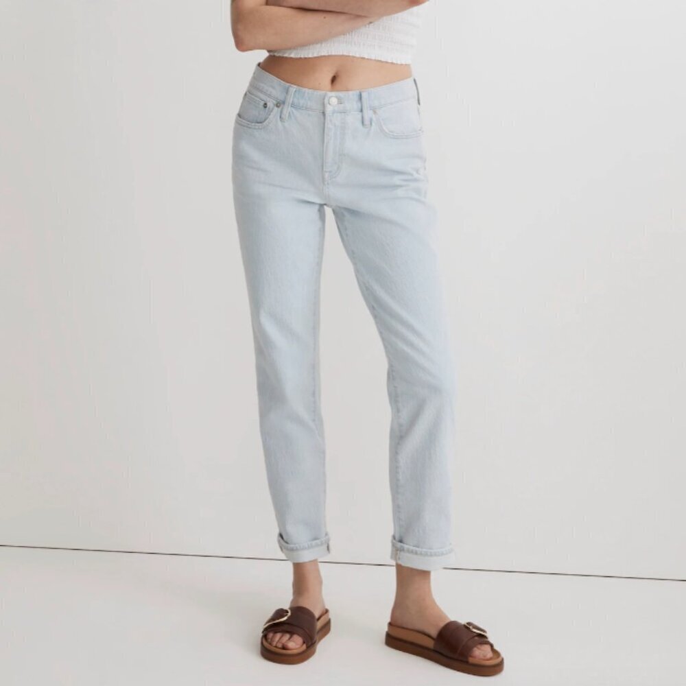 Madewell The Slim Boyjean 25 Light‎ Denim Jeans
